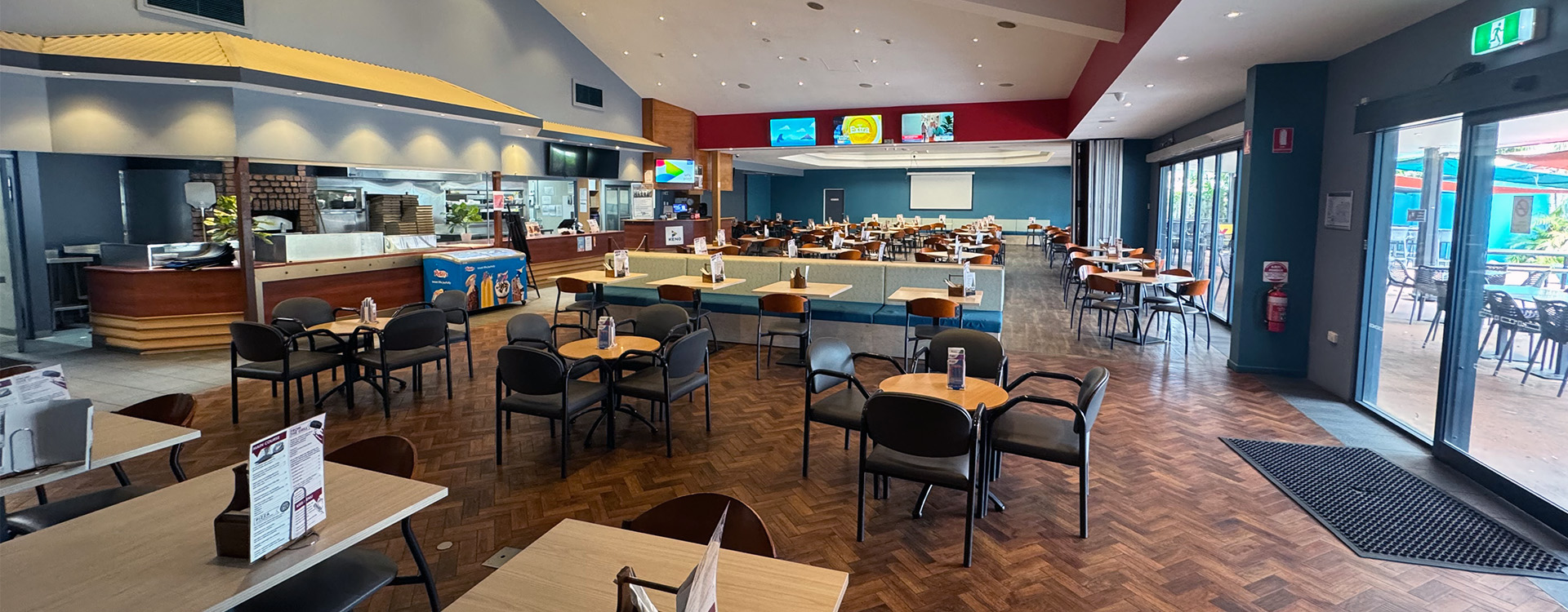 Family friendly relaxed Bistro with daily specials and air-conditioned or al-fresco dining options