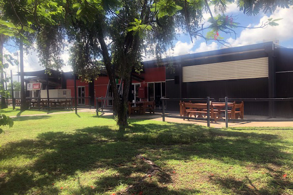 Exterior of the Jolly Collier Motel