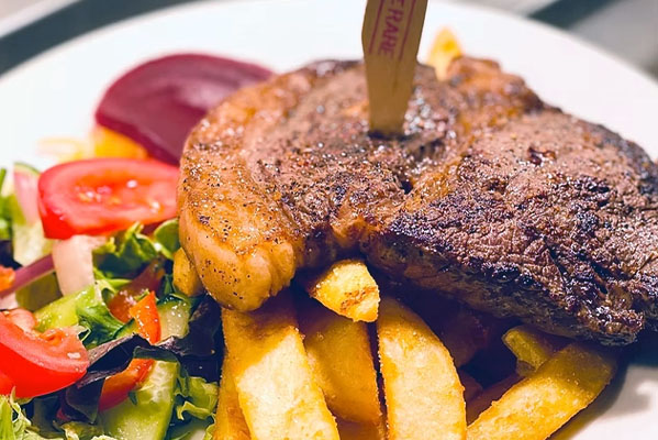 Steak and chips dinner at the Kingaroy Hotel